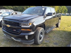 BUY CHEVROLET SILVERADO 1500 2017 4WD CREW CAB 143.5